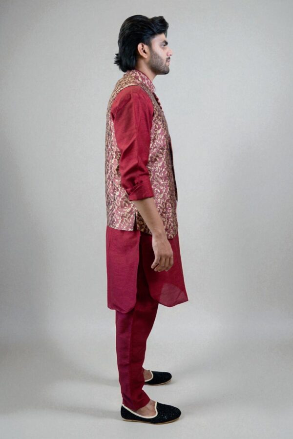 red printed kurta jacket set - Image 7