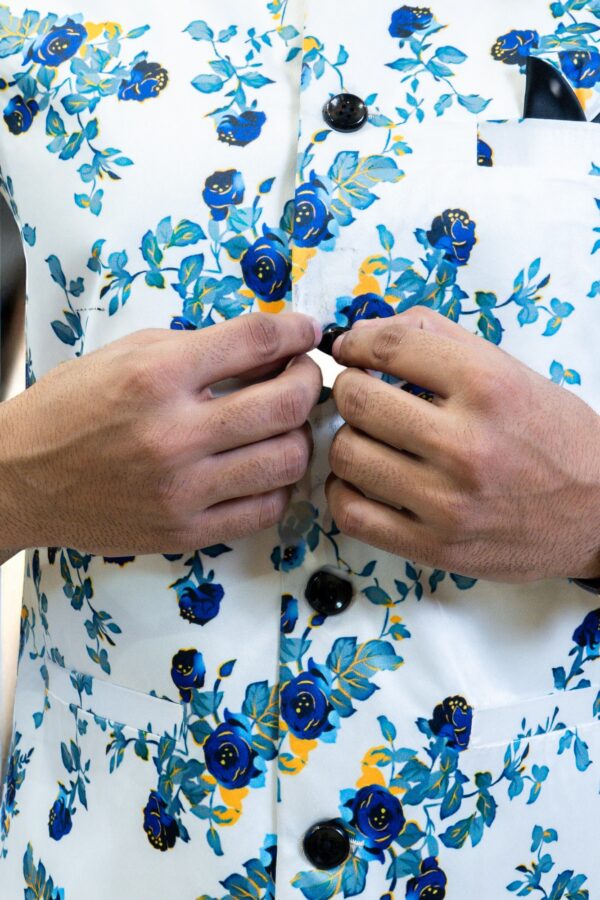 Designer Casual Ethnic Wear with Floral Pattern – Stylish & Modern - Image 6