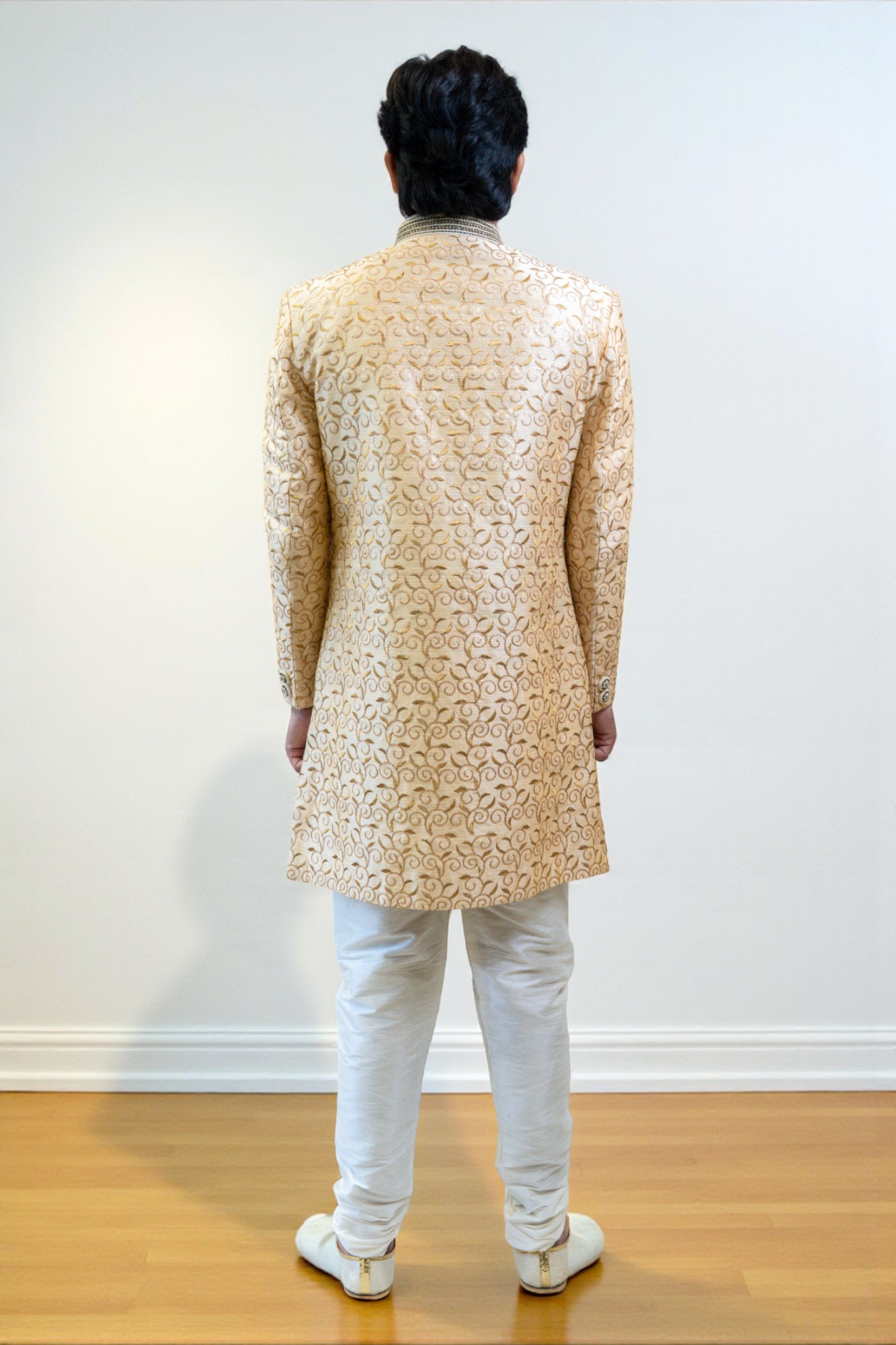 Golden Sherwani Set for Men with Thread Work - Image 5