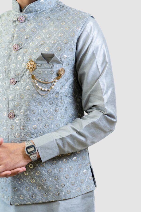 Grey Kurta Jacket Set – Linen Fabric with Stylish Sequin Design - Image 6